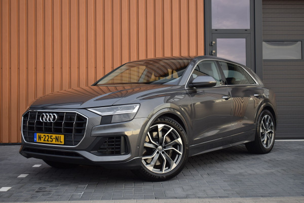 Audi Q8 55 TFSI e Quattro | Luchtvering | Trekhaak | B&O | Leer | 360 camera