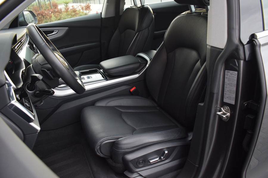 Audi Q8 55 TFSI e Quattro | Luchtvering | Trekhaak | B&O | Leer | 360 camera