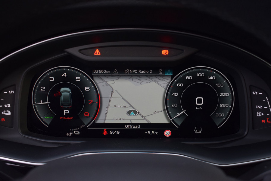 Audi Q8 55 TFSI e Quattro | Luchtvering | Trekhaak | B&O | Leer | 360 camera