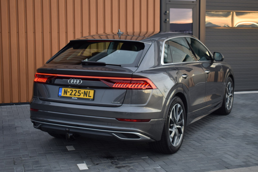 Audi Q8 55 TFSI e Quattro | Luchtvering | Trekhaak | B&O | Leer | 360 camera