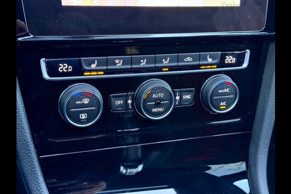 Volkswagen Golf 2.0 TSI GTI TCR Pano/Dynaudio/Keyless/Camera