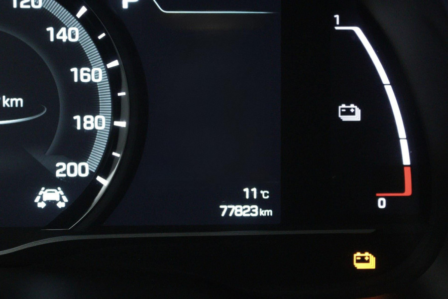 Hyundai IONIQ Comfort EV (ACHTERUITRIJCAMERA, NAVIGATIE, CRUISE CONTROL ADAPTIEF, STOELVERWARMING)