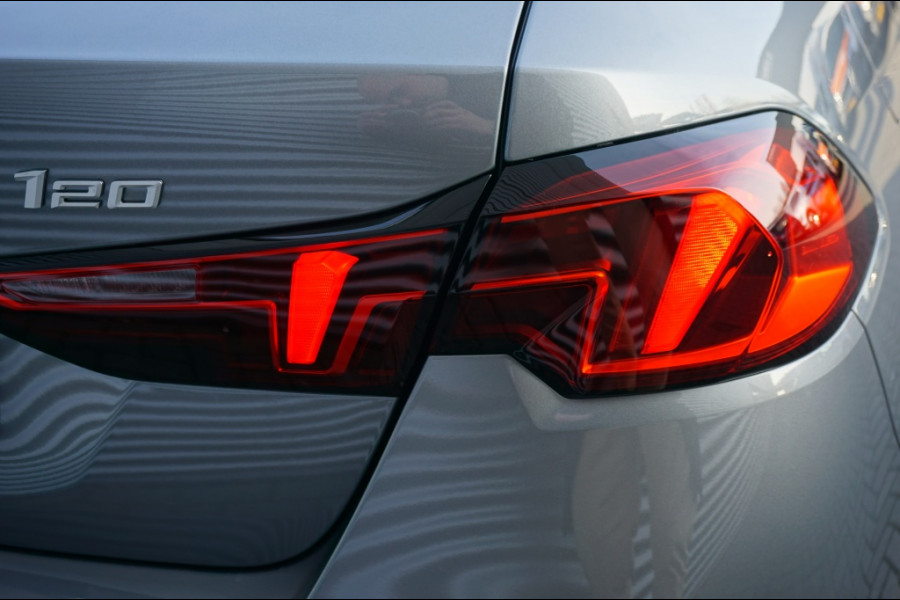 BMW 1-serie 120 M Sport Design Ed. NIEUWE AUTO | NED. AUTO | PANODAK
