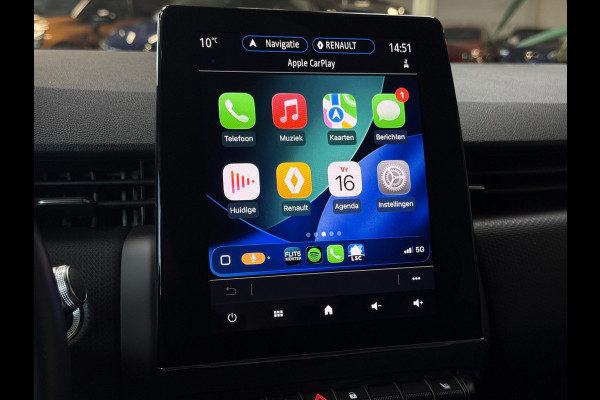 Renault Clio 1.3 TCe 130pk Aut | intens | Groot Navi | 17" | Stoelverwarming | Carplay | Cruise Control | 100% Dealer onderhouden!