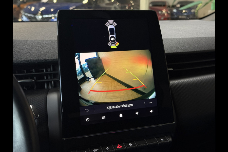 Renault Clio 1.3 TCe 130pk Aut | intens | Groot Navi | 17" | Stoelverwarming | Carplay | Cruise Control | 100% Dealer onderhouden!