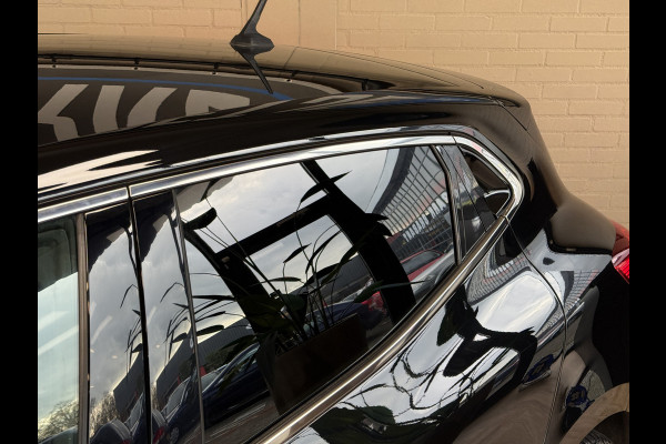 Renault Clio 1.3 TCe 130pk Aut | intens | Groot Navi | 17" | Stoelverwarming | Carplay | Cruise Control | 100% Dealer onderhouden!