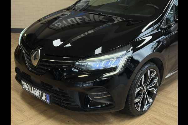 Renault Clio 1.3 TCe 130pk Aut | intens | Groot Navi | 17" | Stoelverwarming | Carplay | Cruise Control | 100% Dealer onderhouden!