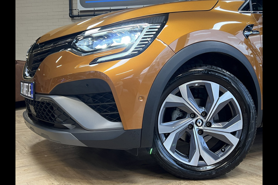 Renault Captur 1.3 TCe 160 RS Line | VERKOCHT! Groot Navi | Stoel, Stuur & voorruitverwarming | 18" | Led | 100% Dealer onderhouden!