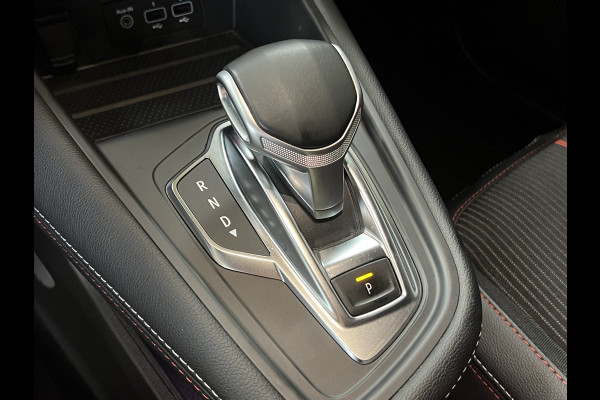 Renault Captur 1.3 TCe 160 RS Line | VERKOCHT! Groot Navi | Stoel, Stuur & voorruitverwarming | 18" | Led | 100% Dealer onderhouden!