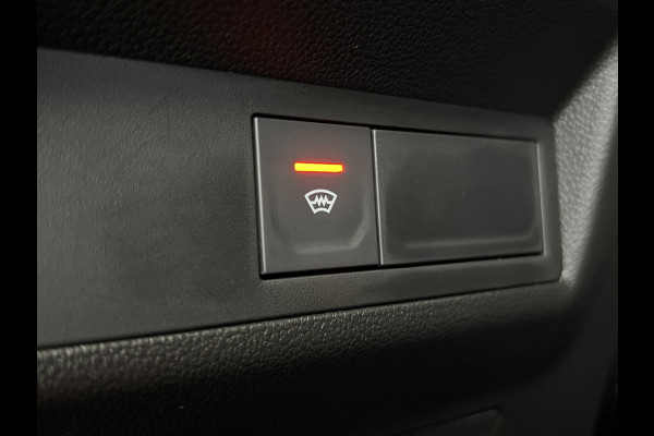 Renault Captur 1.3 TCe 160 RS Line | VERKOCHT! Groot Navi | Stoel, Stuur & voorruitverwarming | 18" | Led | 100% Dealer onderhouden!