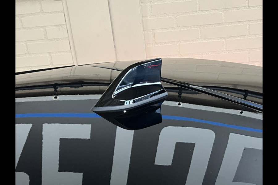 Renault Captur 1.3 TCe 160 RS Line | VERKOCHT! Groot Navi | Stoel, Stuur & voorruitverwarming | 18" | Led | 100% Dealer onderhouden!