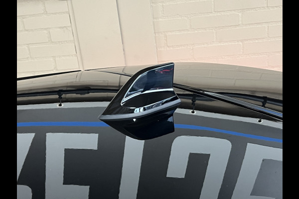 Renault Captur 1.3 TCe 160 RS Line | VERKOCHT! Groot Navi | Stoel, Stuur & voorruitverwarming | 18" | Led | 100% Dealer onderhouden!