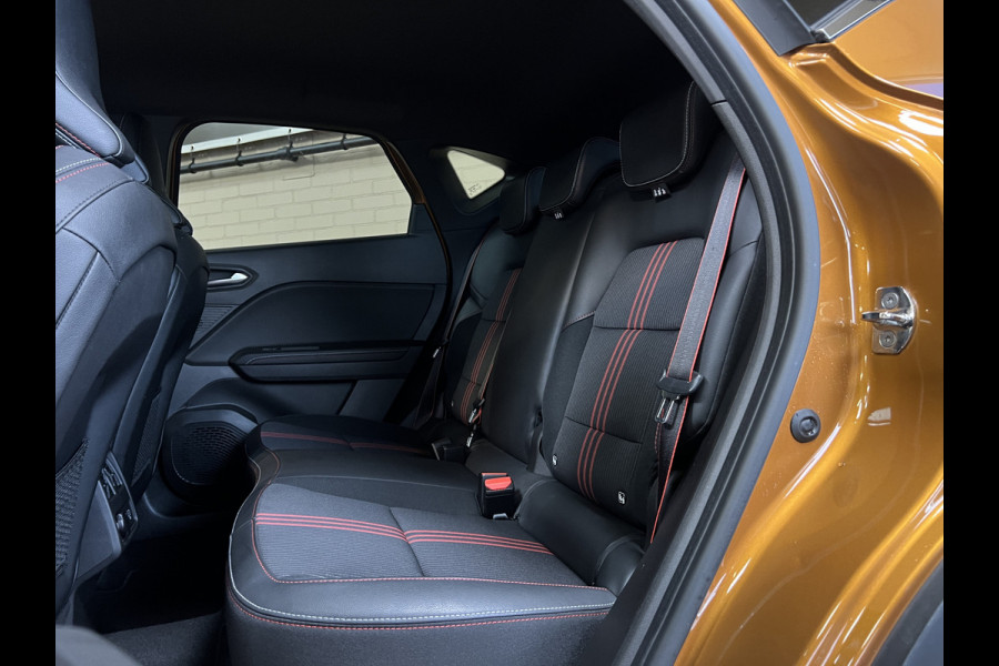 Renault Captur 1.3 TCe 160 RS Line | VERKOCHT! Groot Navi | Stoel, Stuur & voorruitverwarming | 18" | Led | 100% Dealer onderhouden!