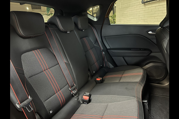 Renault Captur 1.3 TCe 160 RS Line | VERKOCHT! Groot Navi | Stoel, Stuur & voorruitverwarming | 18" | Led | 100% Dealer onderhouden!