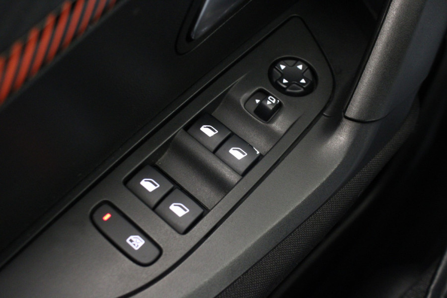 Peugeot 2008 1.2 PureTech Active Pack |Navi|