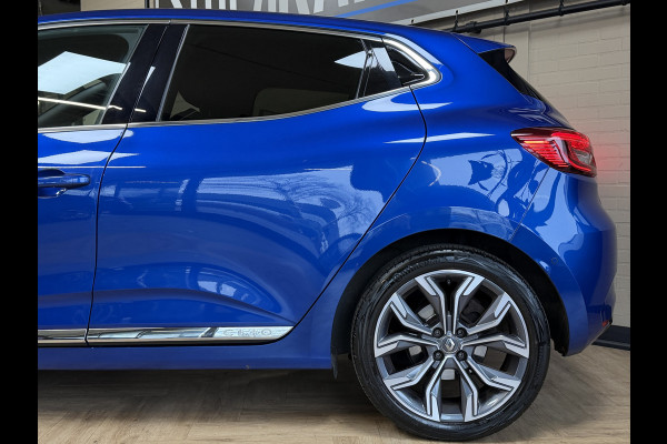 Renault Clio 1.3 TCe 130pk | Edition One | Groot Navi | Bose | 360 | Blindspot | Stoel & Stuur verwarming | 17"| 100% Onderhouden!