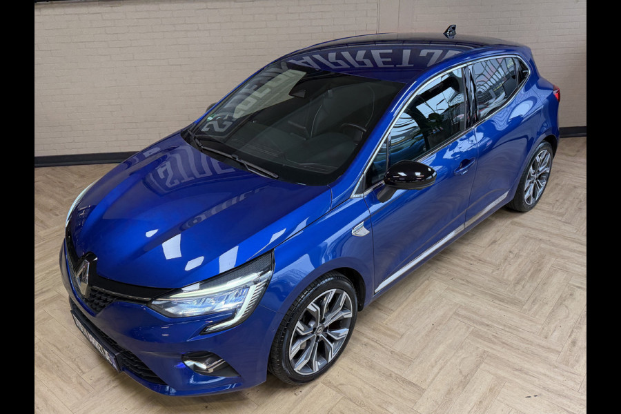 Renault Clio 1.3 TCe 130pk | Edition One | Groot Navi | Bose | 360 | Blindspot | Stoel & Stuur verwarming | 17"| 100% Onderhouden!