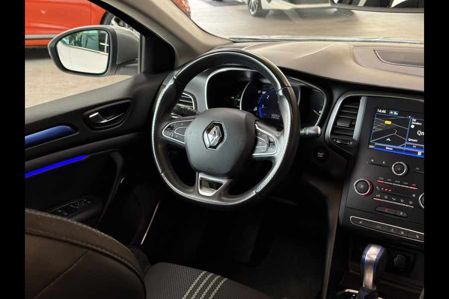 Renault Mégane 1.3 TCe 160TCe GT-Line | Navi | 18 inch | Led | Camera | Stoelverwarming | PDC V+A | Keurig nette en goed onderhouden Megane GT-Line