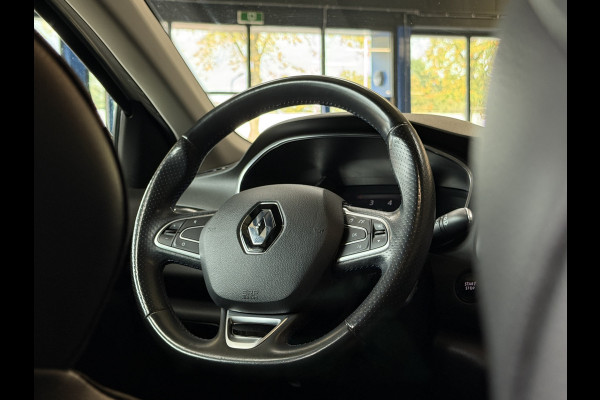 Renault Mégane 1.3 TCe 160TCe GT-Line | Navi | 18 inch | Led | Camera | Stoelverwarming | PDC V+A | Keurig nette en goed onderhouden Megane GT-Line