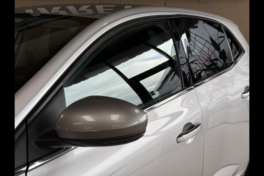 Renault Mégane 1.3 TCe 160TCe GT-Line | Navi | 18 inch | Led | Camera | Stoelverwarming | PDC V+A | Keurig nette en goed onderhouden Megane GT-Line