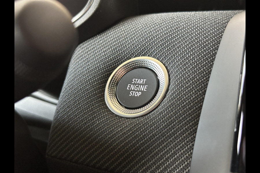 Renault Clio 1.0 TCe 90 Esprit Alpine | Groot Navi | Bose | Camera | 17" | Blindspot | ACC Volledig Dealer onderhouden!