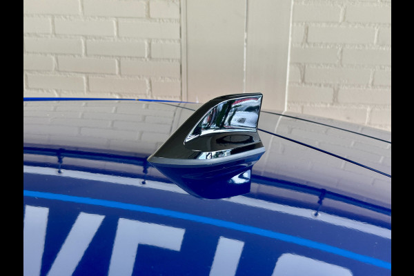 Renault Clio 1.0 TCe 90 Esprit Alpine | Groot Navi | Bose | Camera | 17" | Blindspot | ACC Volledig Dealer onderhouden!