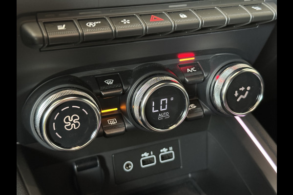 Renault Clio 1.0 TCe 90 Esprit Alpine | Groot Navi | Bose | Camera | 17" | Blindspot | ACC Volledig Dealer onderhouden!