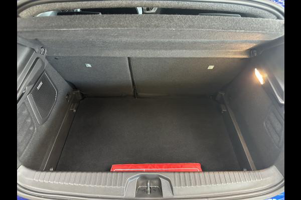 Renault Clio 1.0 TCe 90 Esprit Alpine | Groot Navi | Bose | Camera | 17" | Blindspot | ACC Volledig Dealer onderhouden!