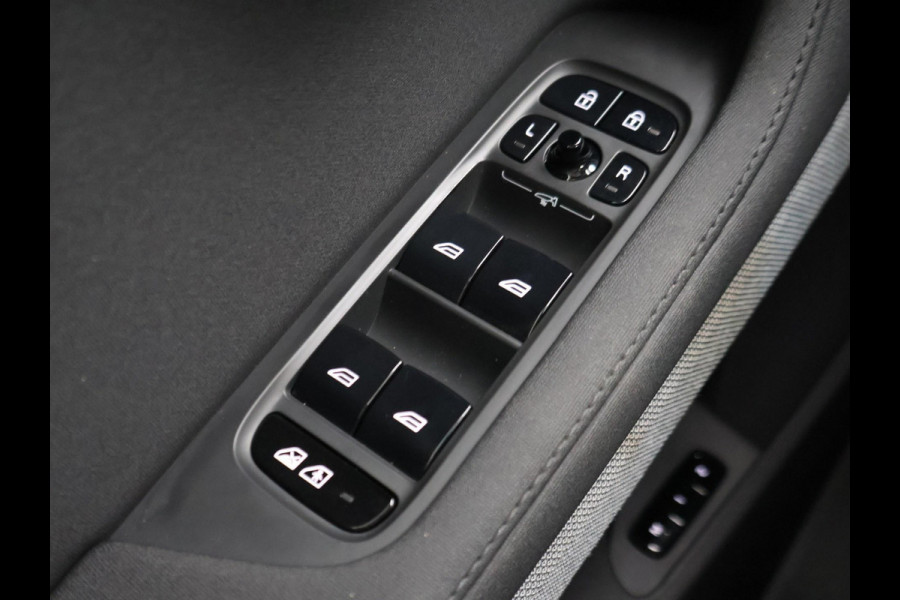 Polestar 2 LONG RANGE DUAL MOTOR 408 PK LAUNCH EDITION 78 KWH PERFORMANCE PACK | BREMBO BRAKES | 20 INCH