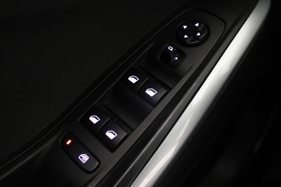 Opel Grandland X 1.2 Turbo Innovation |Camera|Trekhaak|Navi|