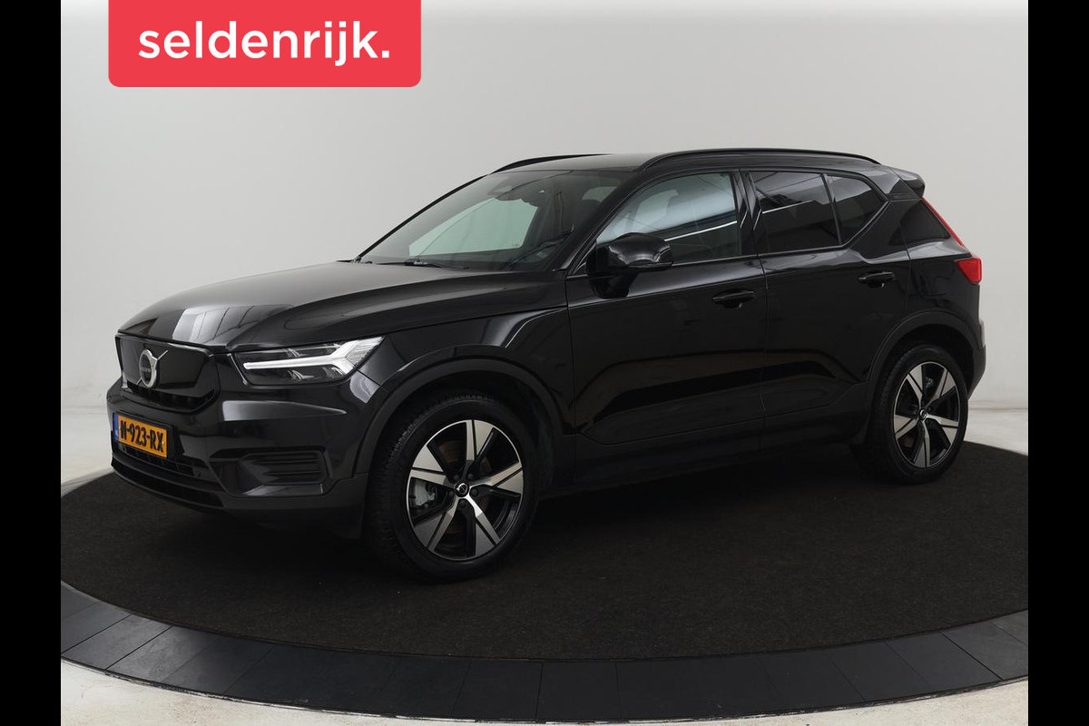 Volvo XC40 Recharge Plus | Trekhaak | Stoel & stuurverwarming | Warmtepomp | Adaptive cruise | Carplay | Navigatie | Camera | Leder/Alcantara | Full LED | DAB | Standkachel | Bluetooth | Climate control