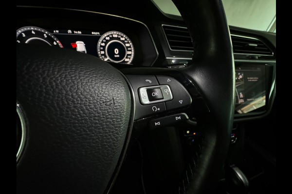 Volkswagen Tiguan 1.4 TSI ACT Highline Business R Pano|Trekhaak