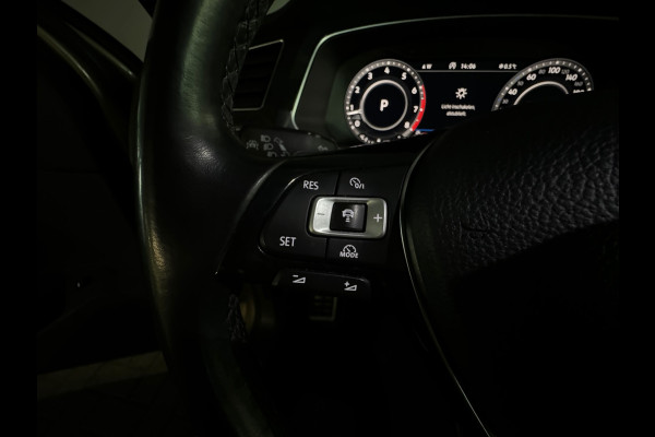 Volkswagen Tiguan 1.4 TSI ACT Highline Business R Pano|Trekhaak