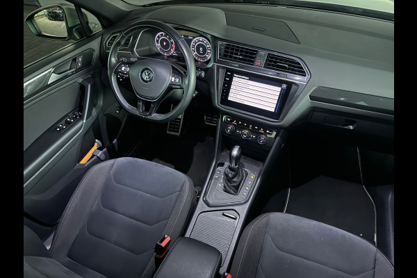 Volkswagen Tiguan 1.4 TSI ACT Highline Business R Pano|Trekhaak