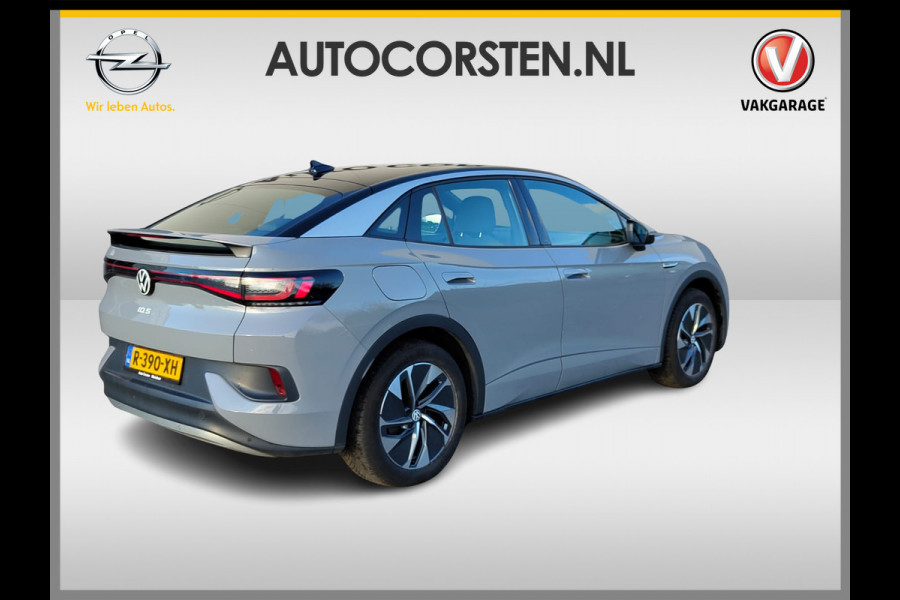Volkswagen ID.5 Pro 77kWh SOH 98%!! Warmtepomp Afn-Trekhaak Adaptive-Cruise HUD Camera Navi 19"Lm Parkassist PDC-a+v Apple Android Carplay App-C Rijstrooksensor+Correctie Airco-Achter Stoel+Stuur+Vooraam+ruitensproeiers+wisserbl.-Verwarmd Head-up-Display Draadloze-lader Front Assist Voice-Command Keyless-Start Verkeersbordherk. AEB ESP BotsWaarsch. Two-Tone-lak Orig.NLse auto € 54.000 nieuw