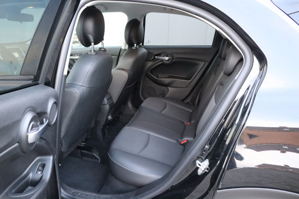 Fiat 500X 120PK GSE Lounge Camera/Stoelverwarming/Navigatie/Climate-control