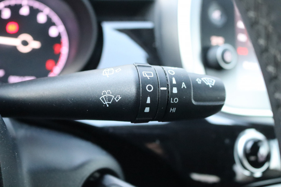 Fiat 500X 120PK GSE Lounge Camera/Stoelverwarming/Navigatie/Climate-control