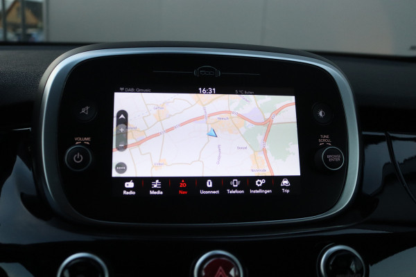Fiat 500X 120PK GSE Lounge Camera/Stoelverwarming/Navigatie/Climate-control