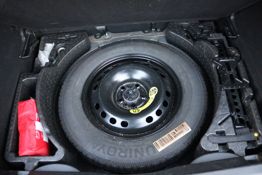 Fiat 500X 120PK GSE Lounge Camera/Stoelverwarming/Navigatie/Climate-control