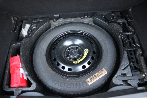 Fiat 500X 120PK GSE Lounge Camera/Stoelverwarming/Navigatie/Climate-control