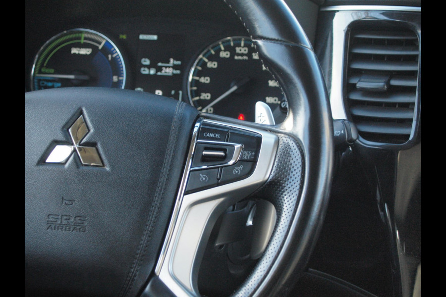 Mitsubishi Outlander 2.4 PHEV Intense | Camera | Apple Carplay | Cruise Control | NL-auto |