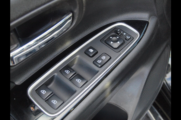 Mitsubishi Outlander 2.4 PHEV Intense | Camera | Apple Carplay | Cruise Control | NL-auto |