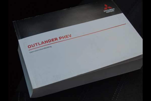 Mitsubishi Outlander 2.4 PHEV Intense | Camera | Apple Carplay | Cruise Control | NL-auto |