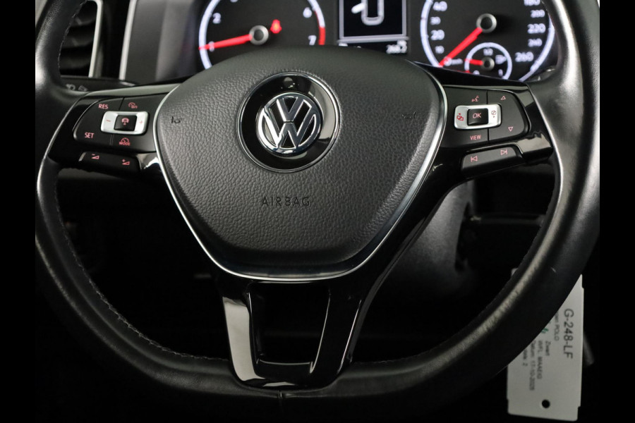 Volkswagen Polo 1.0 TSI Highline 95 pk | Navigatie | Parkeersensoren | Adaptieve cruise control | Apple Carplay/Android Auto |