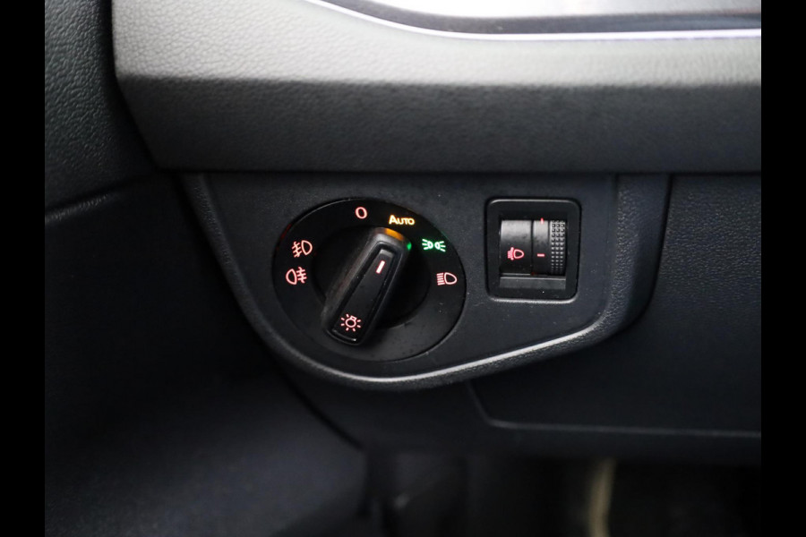 Volkswagen Polo 1.0 TSI Highline 95 pk | Navigatie | Parkeersensoren | Adaptieve cruise control | Apple Carplay/Android Auto |