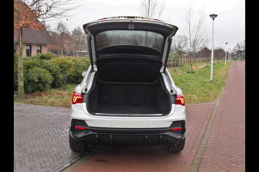 Audi Q3 Sportback 35 TFSI S Edition | 2X S-Line | Panoramadak | Bang & Olufsen | Tauzilver metallic | NL-Auto