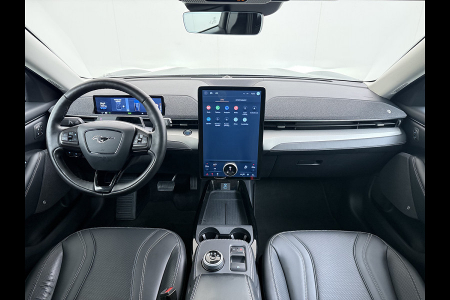 Ford Mustang Mach-E Extended RWD 98 kWh SOH 94% 294pk Pano-Dak Leer+8-weg-Elektr+Verwarmd+Geheugen 360-Camera Bang&Olufsen-HiFi Elektr.Achter Keyless Smartphone-key Dual-Ecc Ford-pass-Connect/Entry Speed-Assist Active-Breaking Blind-Spot-warning Driver-Alerd AB+  LMv LED-Lamp-v+a € 59.000 nieuw Orig.Nederlandse Auto 1e Eigenaar WLTP 610km