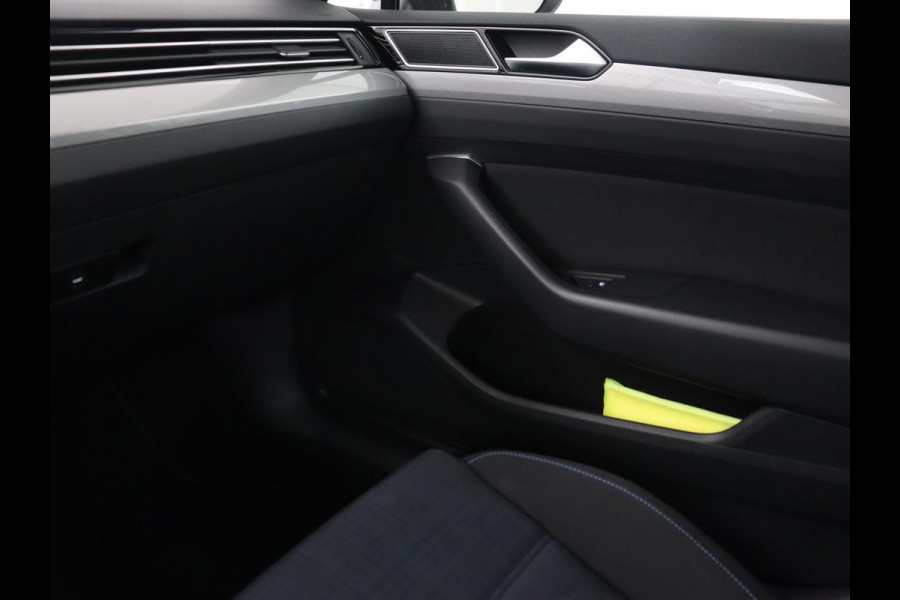 Volkswagen Passat 1.4 TSI PHEV GTE | Trekhaak | Stoelverwarming | Massage | Camera | Carplay | Navigatie | Adaptive cruise | Matrix LED | Parkeerhulp | Climate control | Plug In