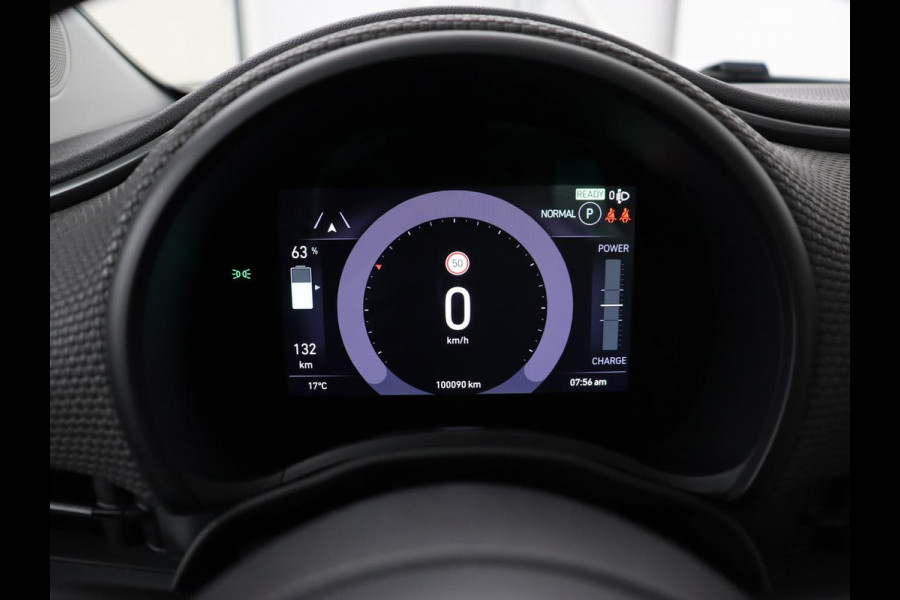 Fiat 500 La Prima 42 kWh | Panoramadak | Adaptive cruise | Leder | Camera | Keyless | Carplay | Parkeerhulp | Full LED | Side Assist | Climate control