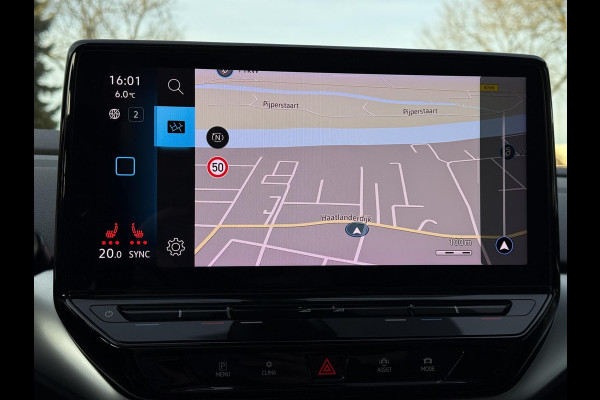 Volkswagen ID.4 Max 77 kWh | Warmtepomp | Panorama | IQ-Light | 360 Camera |